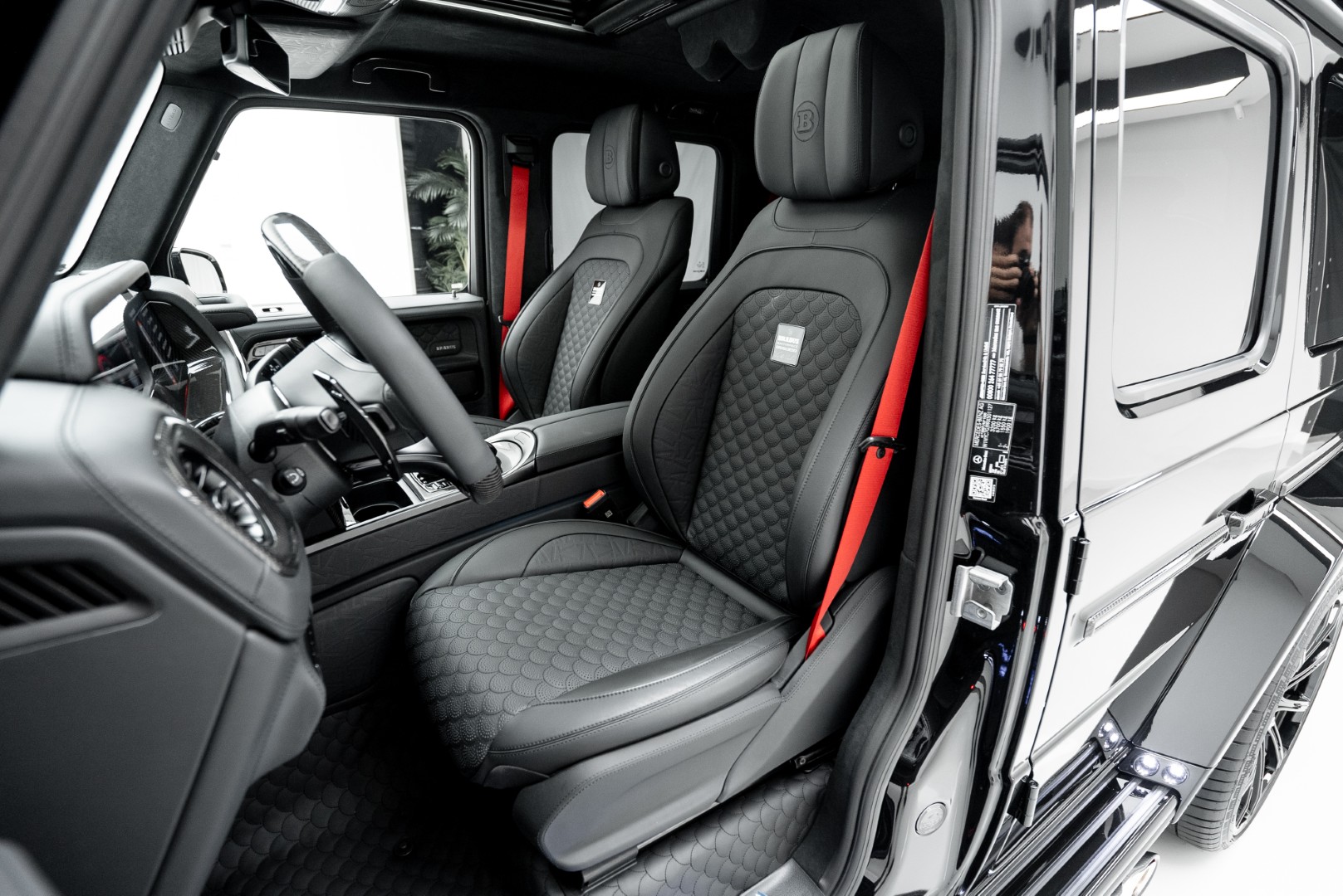 2024 BRABUS 900 SUPERBLACK WITH BRABUS CERTIFICATE